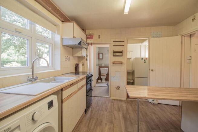 Laneside, Lackford [Kitchen] 01.jpg