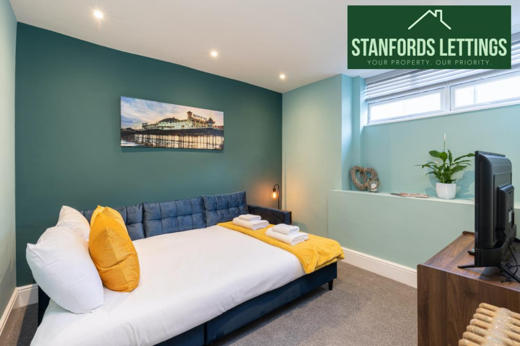 5 bedroom town house for rent