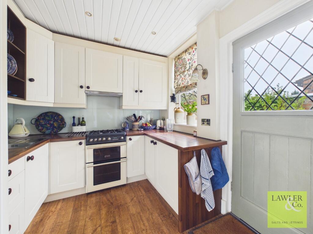 House in Poynton, Hockley - View 5