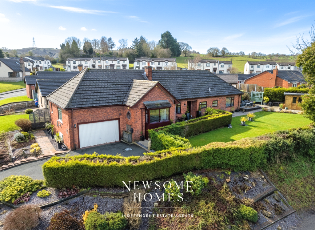 Main image of property: Bryn Felin, Pentre Halkyn