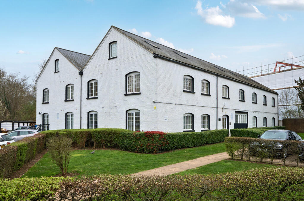 Main image of property: London Road, Mitcham