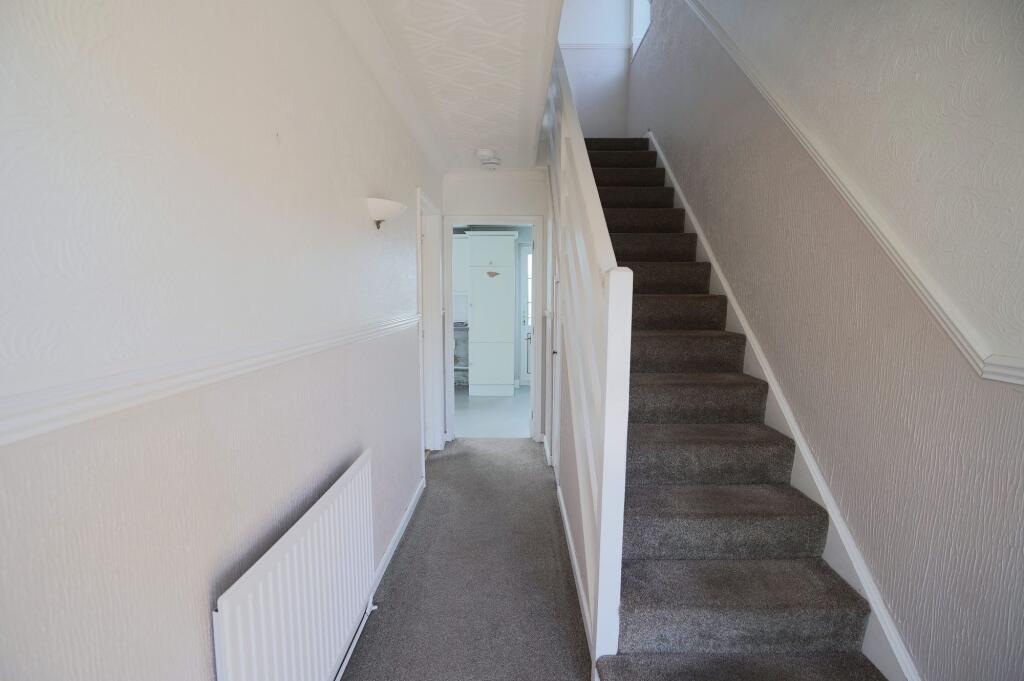 House in Grimsby, Wybers Wood - View 2