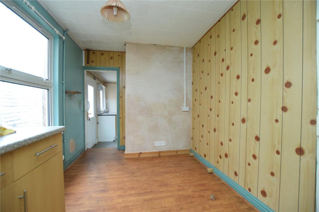 Station Road, Norton Fitzwarren, Taunton, Somerset, TA2 photo 3