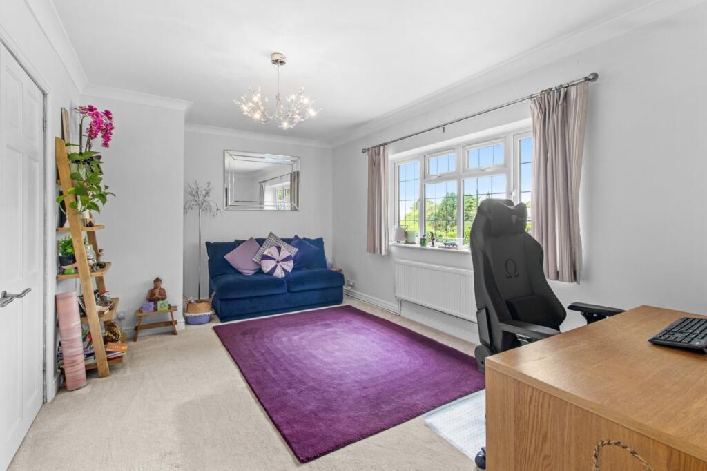 House in Tonbridge - View 5
