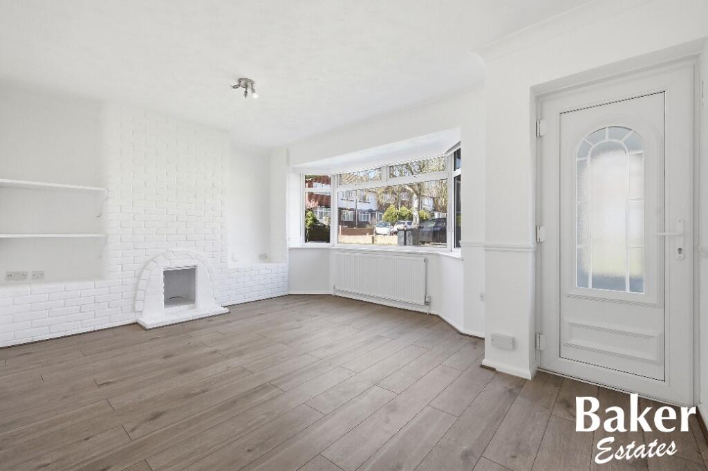 Apartment in Epping Forest, Grange Hill, Chigwell - View 3