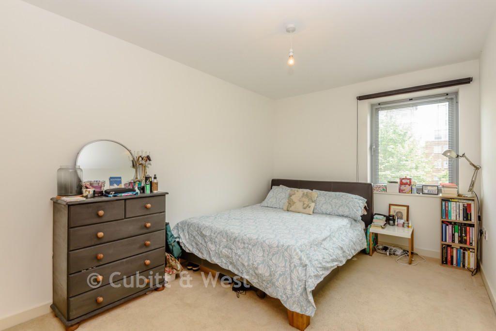Admiralty Road, Portsmouth, Hampshire photo 2