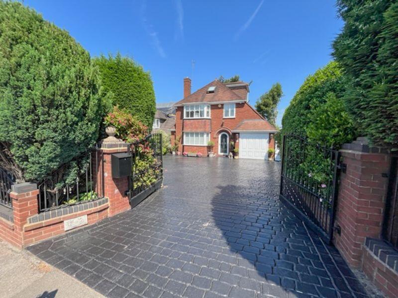 Newton Road, Great Barr, Birmingham, B43 8HN