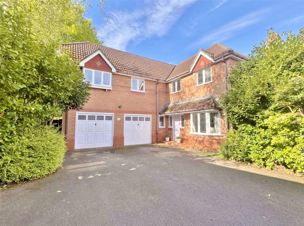 Main image of property: School Close, Verwood, Dorset, BH31