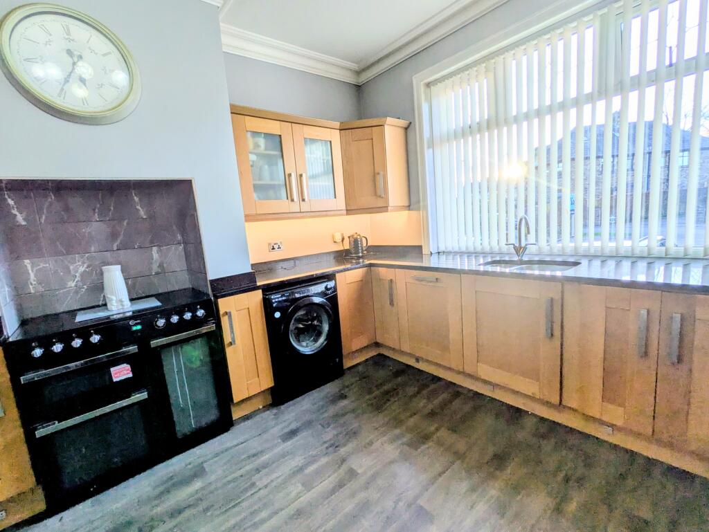 Additional image 5 of Wyke Crescent, Bradford, BD12