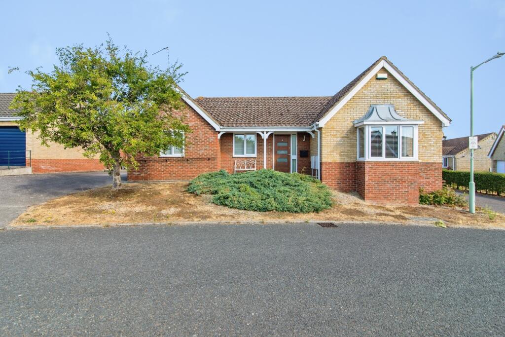 Main image of property: Will Rede Close, Beccles, Suffolk, NR34