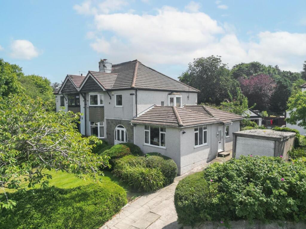 Main image of property: Primley Park Mount, Alwoodley, Leeds