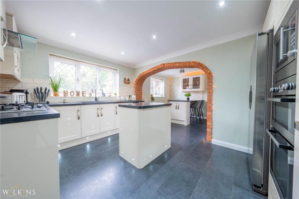 Edge Hill, Wood End, Atherstone, Warwickshire, CV9 photo 2