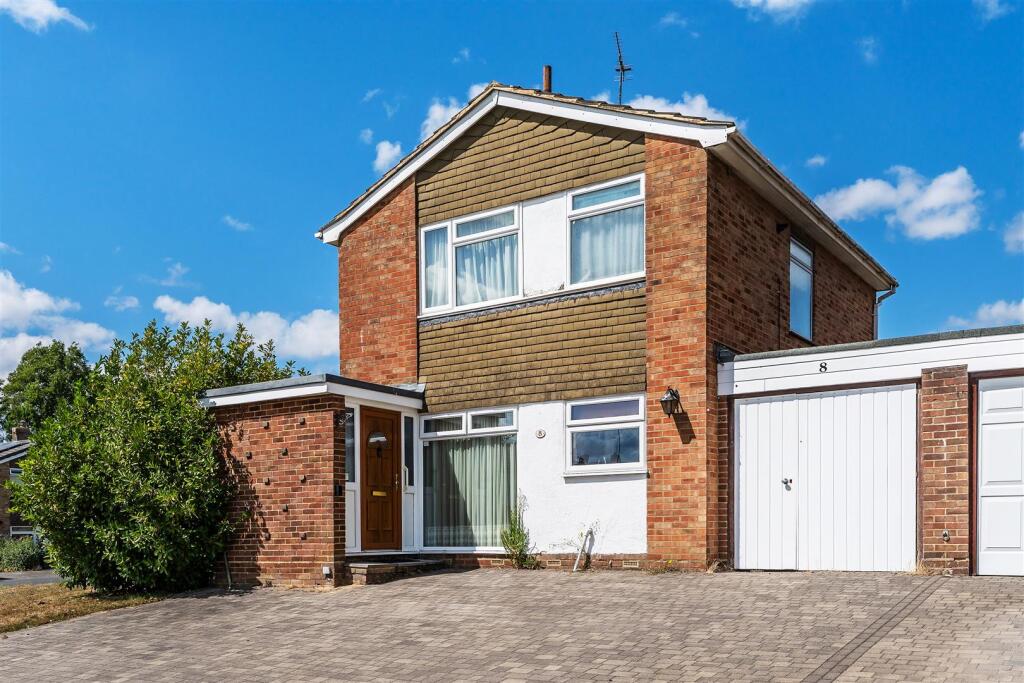 Main image of property: Boulthurst Way, Hurst Green, Oxted