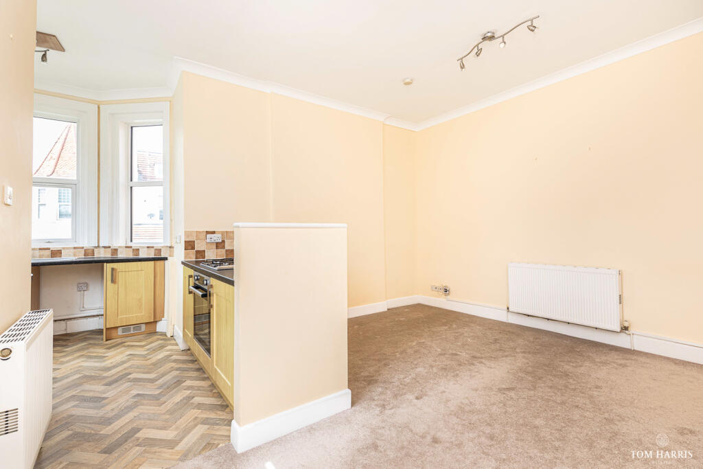 Driftwood, Arnewood Road, Southbourne, Dorset BH6 - View 5