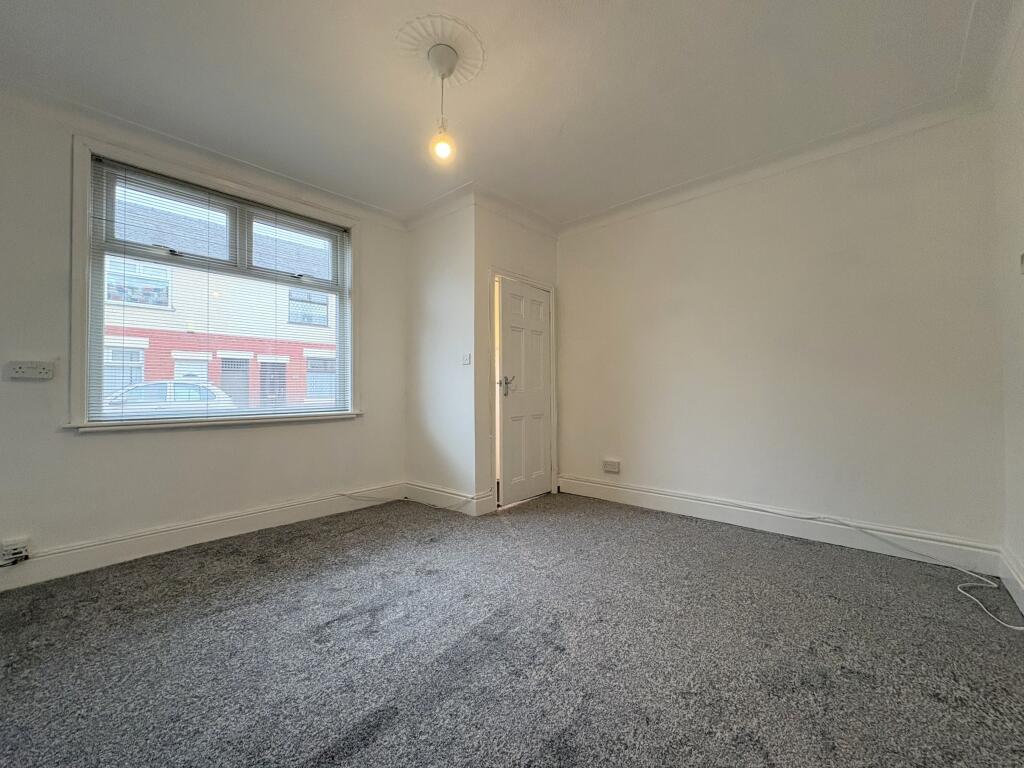 Lutwidge Avenue, Preston, Lancashire photo 4
