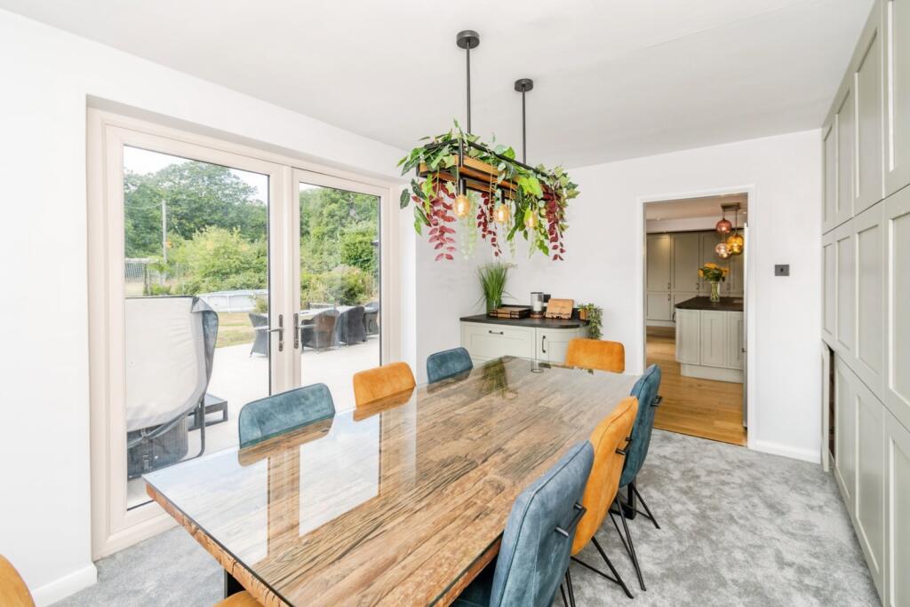 House in Southampton - More