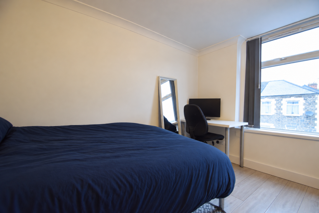 House in Cardiff - View 5