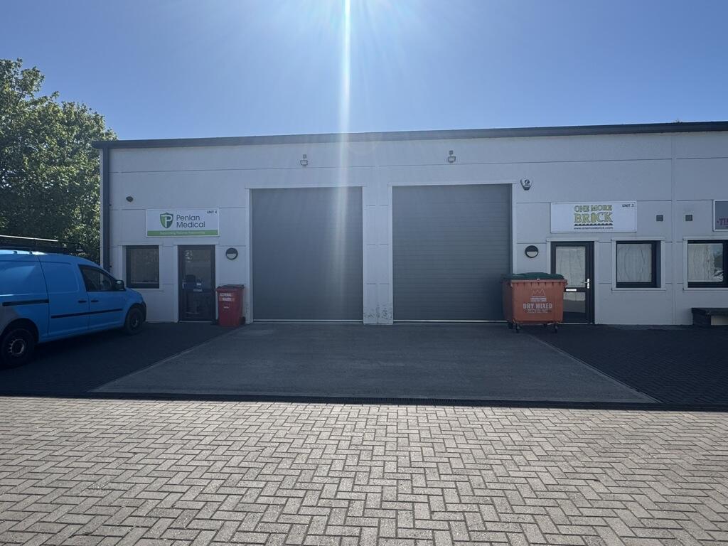 Main image of property: Merlin Court, Sunderland Road, Market Deeping, Lincolnshire, PE6 8FZ