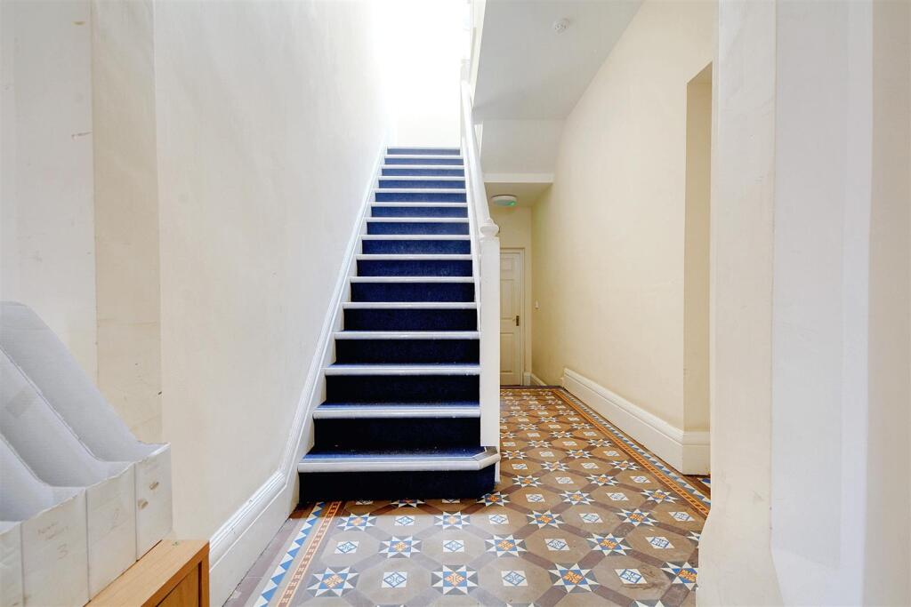 Apartment in Nottingham, Sherwood - View 4