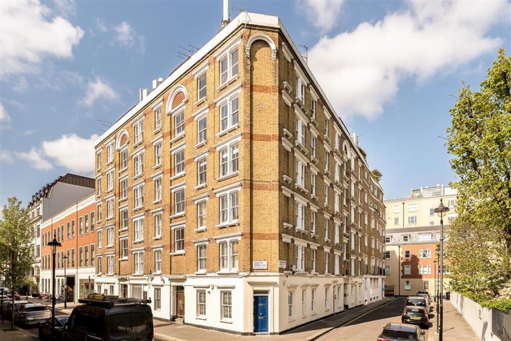 Main image of property: Chapter Chambers, Westminster