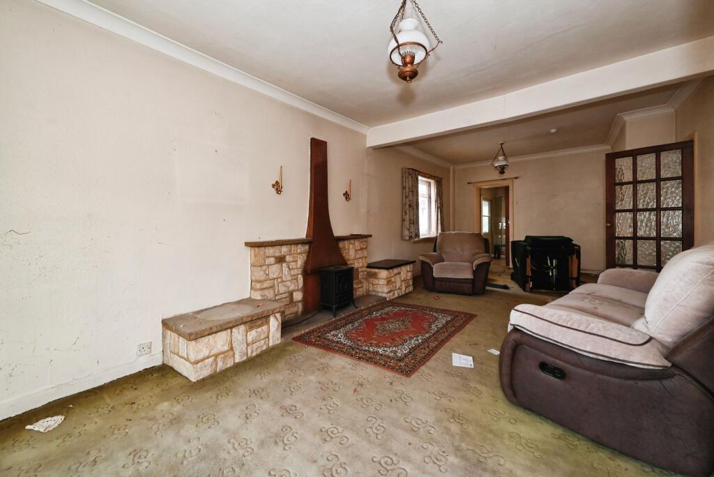 House in Reading - View 5