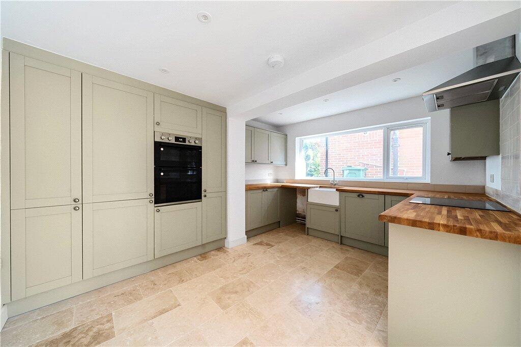 Cupernham Lane, Romsey, Hampshire photo 4