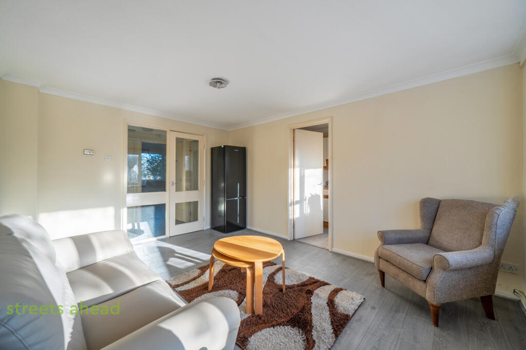 Main image of property: Chichester Road, Croydon, CR0