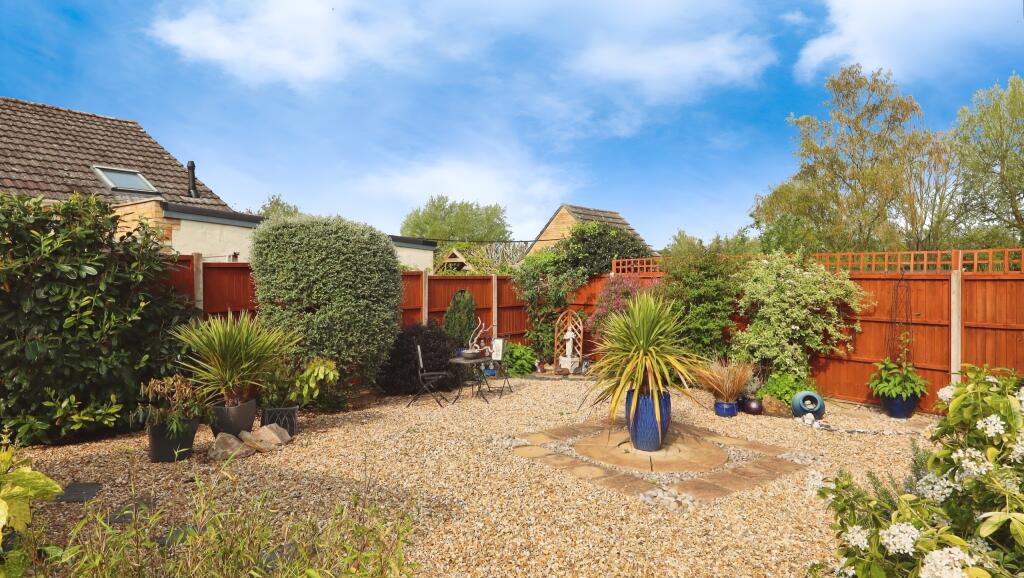 Additional image 18 of Holman Close, Glastonbury, Somerset