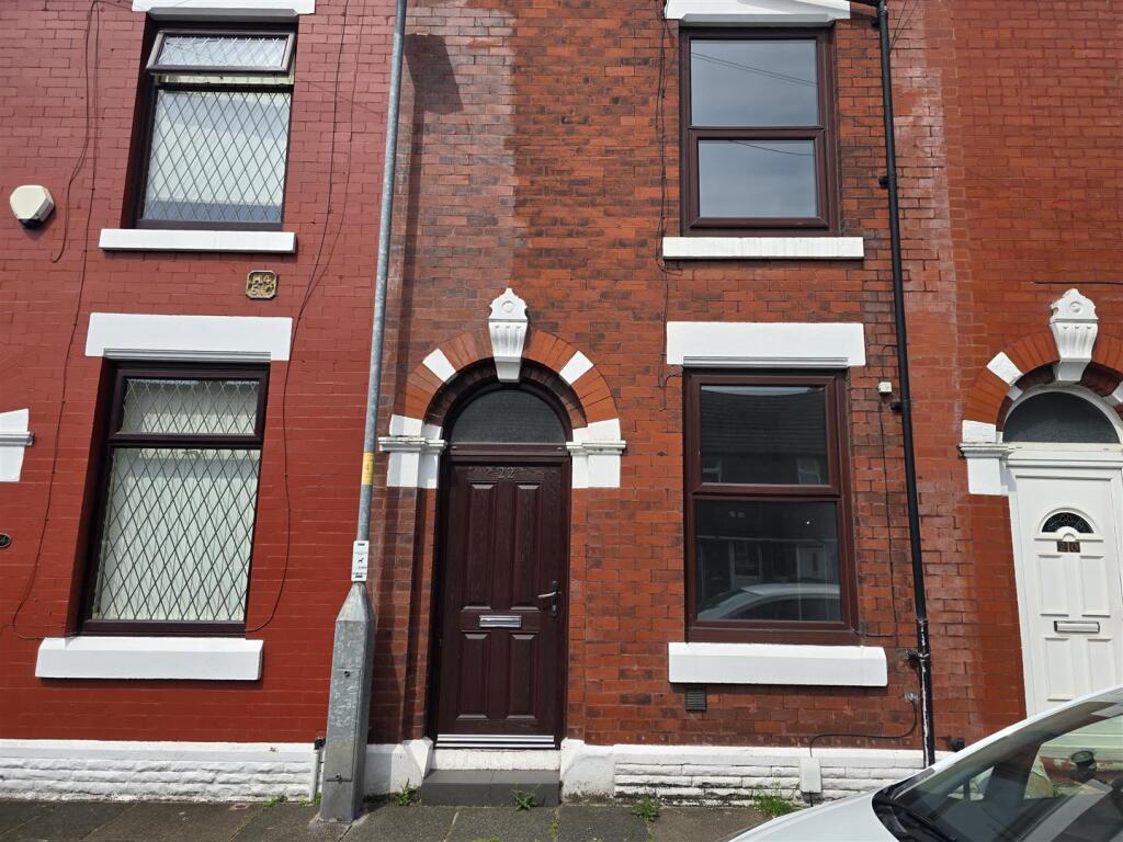 Main image of property: Reyner Street, Ashton-Under-Lyne