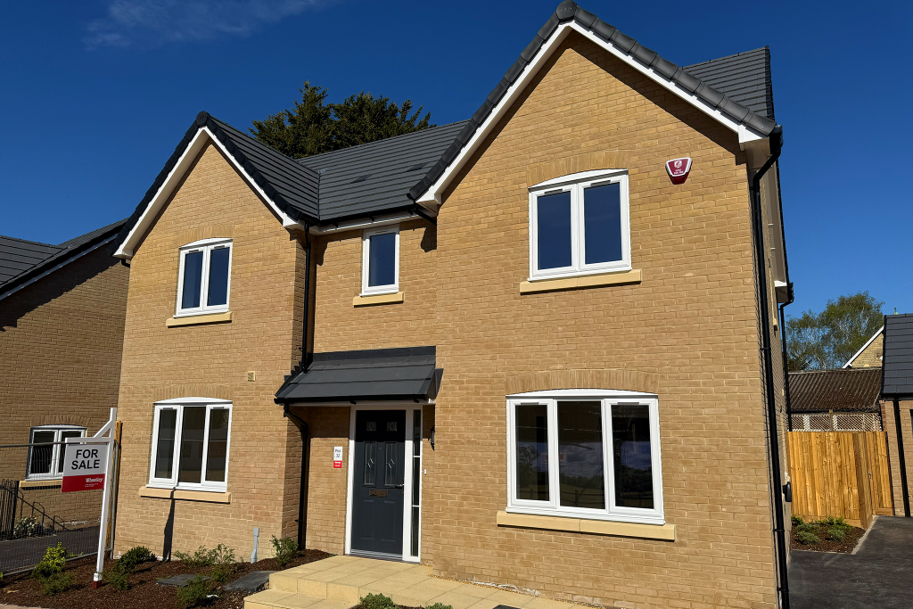 Main image of property: Goodwin Drive,
Arlesey,
Bedfordshire,
SG15 6AP