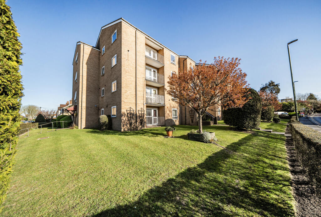 Main image of property: Avenue Road, Wallington, SM6