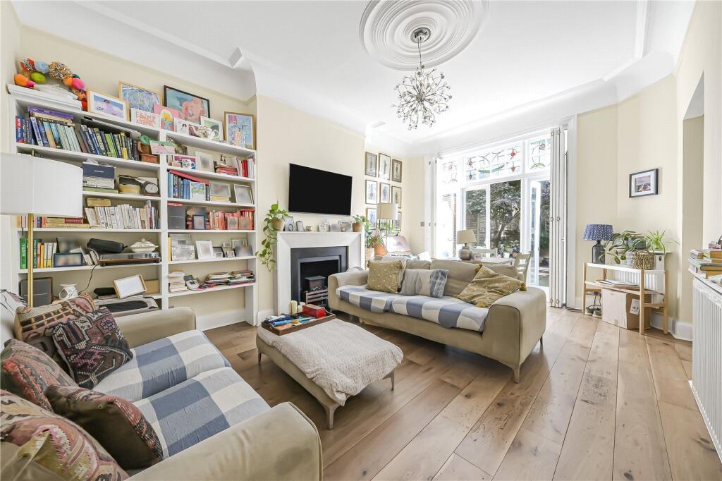 Apartment in London, Steele's Village, Belsize Park - View 2