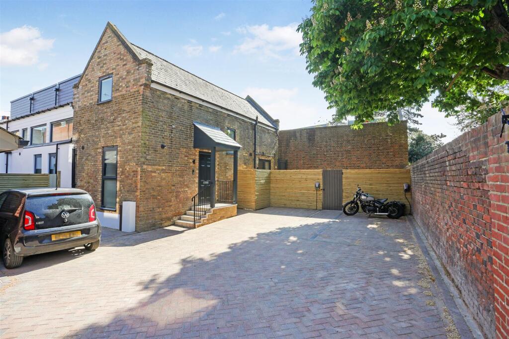 Main image of property: High Street, Ewell, Epsom