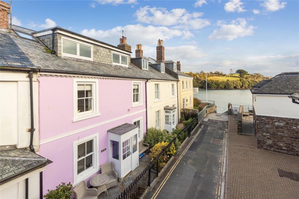 Main image of property: Island Terrace,