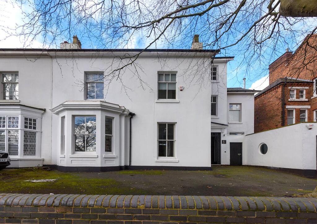 51 Frederick Rd_012.jpg