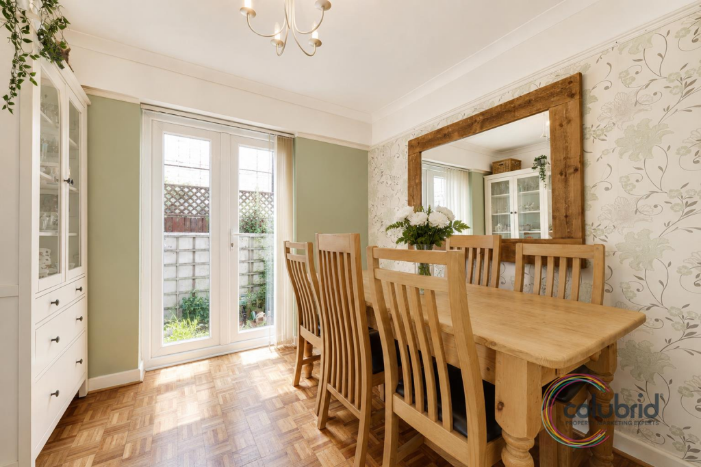 Chelmer Lea, Great Baddow, Chelmsford - More