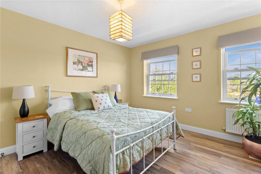 Apartment in Tonbridge - View 4
