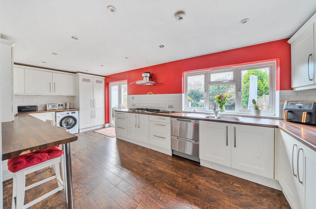Main image of property: Wellington Road, Crowthorne, Berkshire
