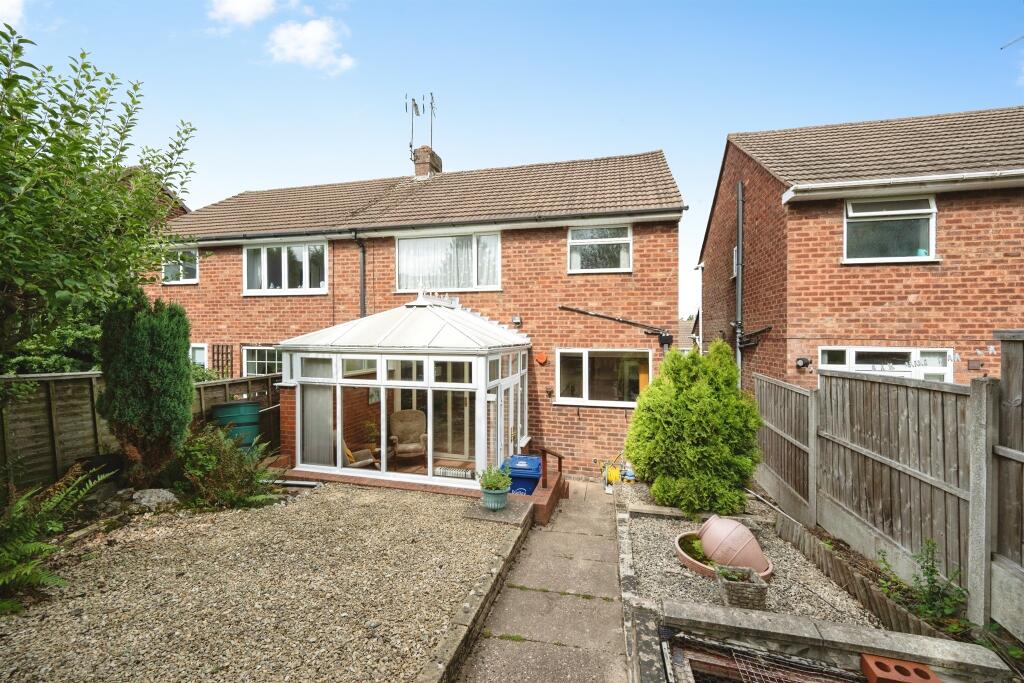 House in Dudley, West Midlands - View 4