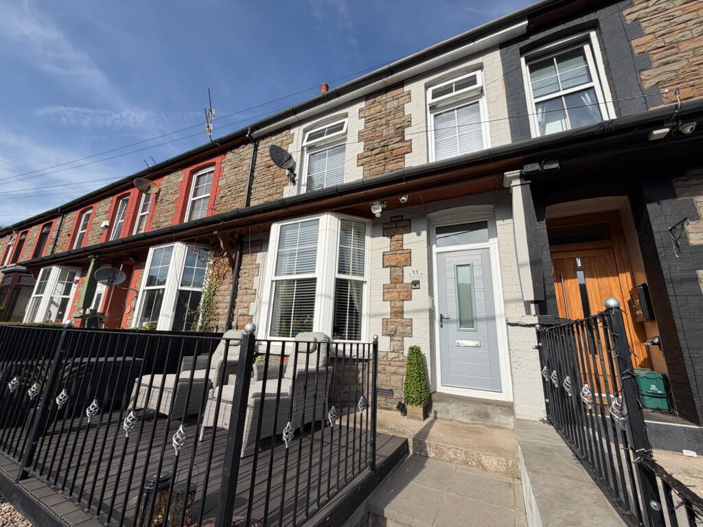 2-bed terraced on Firbank Terrace, Ynysddu, Newport, NP11 7HU, £195,000