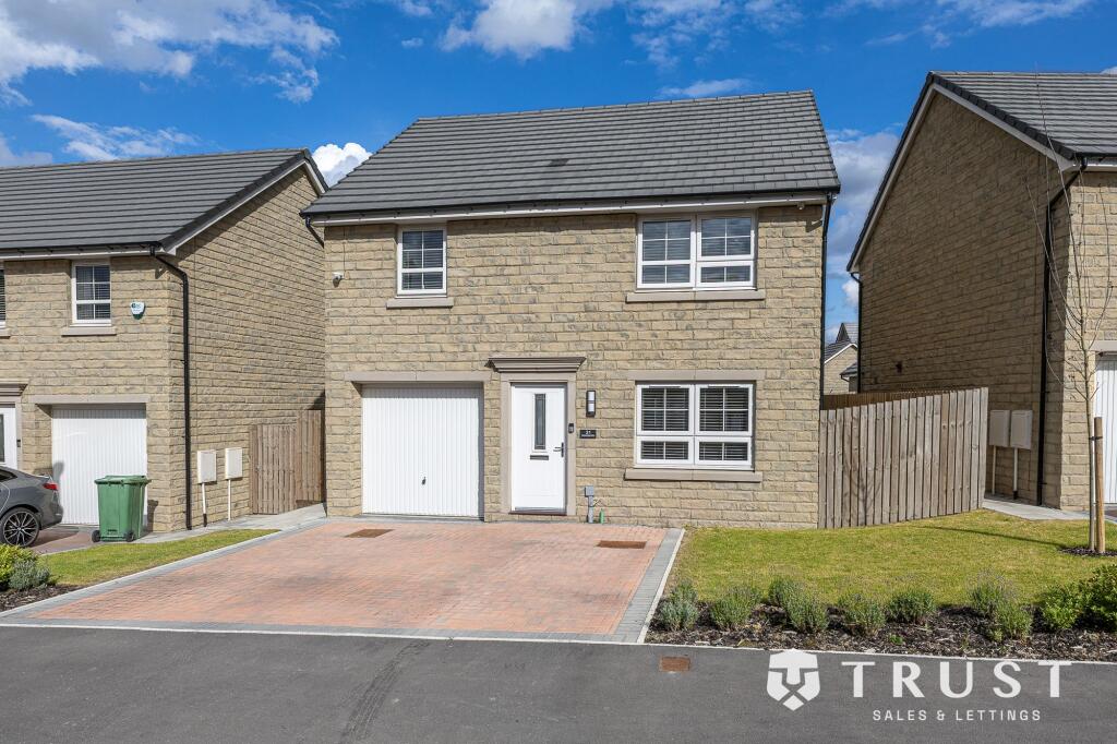 4 Bedroom Detached in WF3 2GJ
