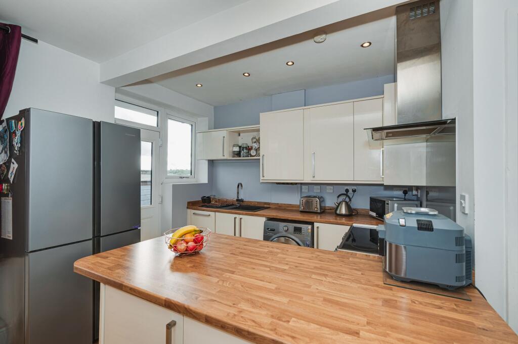 House in Sheffield, South Yorkshire - View 5
