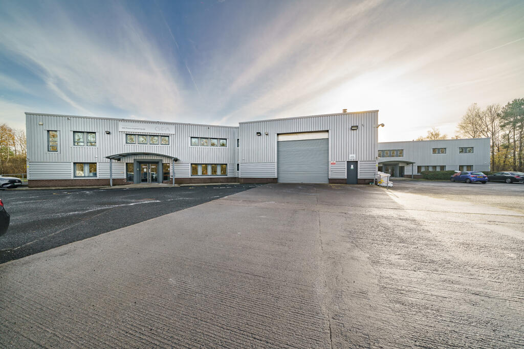 Main image of property: Leacroft House, Leacroft Road, Birchwood, Warrington, Cheshire, WA3