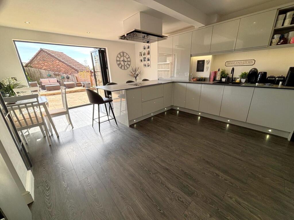 House in Swansea - View 4