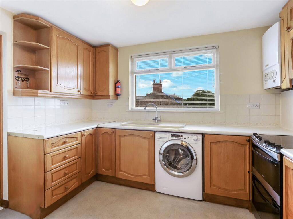 Apartment in Maybole, South Ayrshire - More