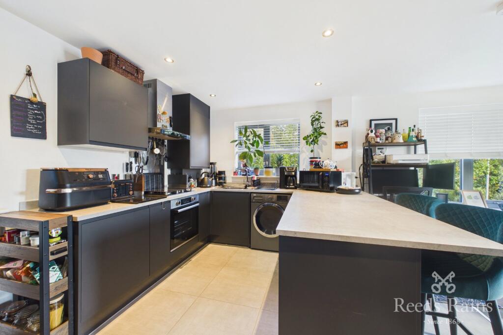 Apartment in Blackburn - View 4