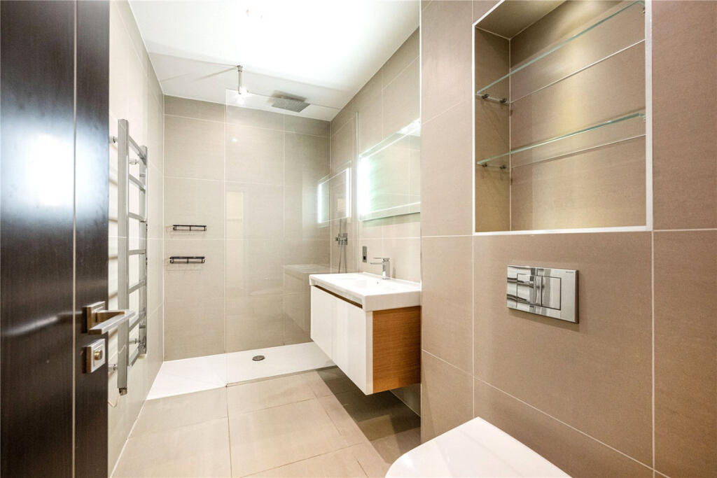 Apartment in London, City of Westminster - View 5