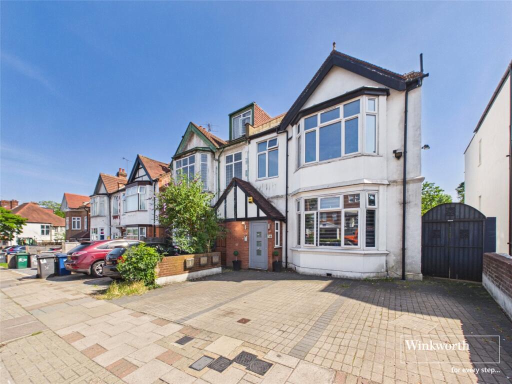 Main image of property: Finchley Lane, Hendon, London, NW4