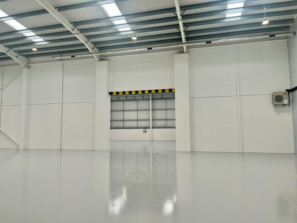 5 South Cargo - Party Wall.jpeg