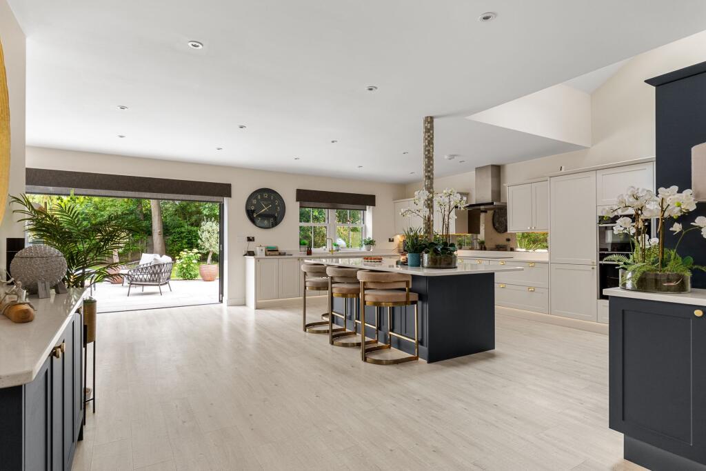 The Avenue, Crowthorne, RG45 - View 5